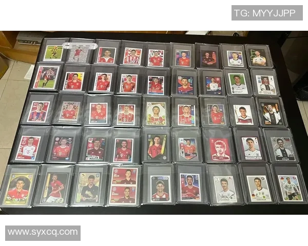 当足球球星看到自己球星卡的瞬间那份惊讶与感动的真实反应