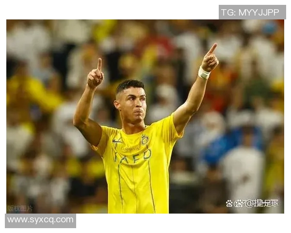 鸳鸯足球鞋背后的传奇球星与其场上精彩表现的故事揭秘 鸳鸯足球鞋背后的传奇球星与其场上精彩表现的故事揭秘